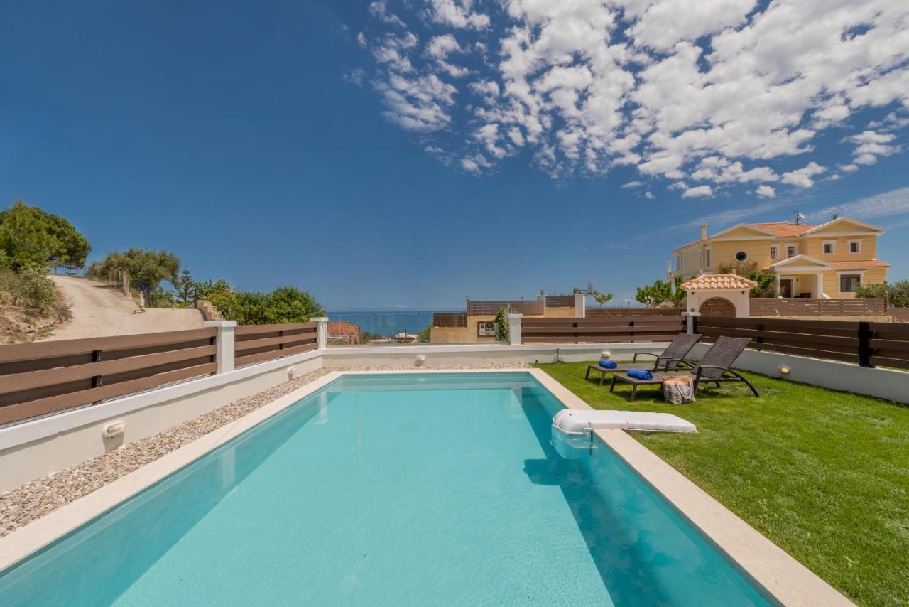 Astarte Villas - Villa Siesta With Private Pool Argassi Buitenkant foto